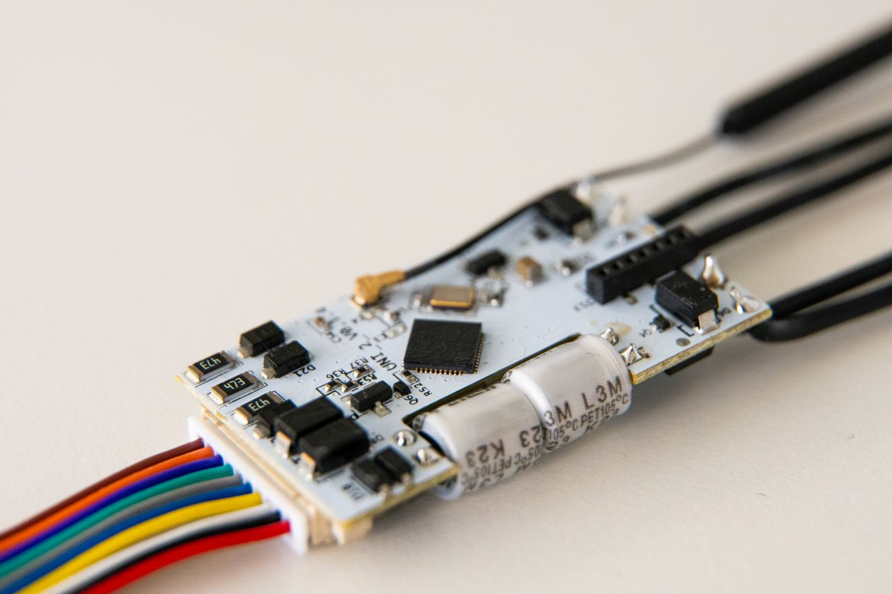 Shelly Plus Uni – Universalmodul – Messfunktion – WLAN – Produktansicht 4