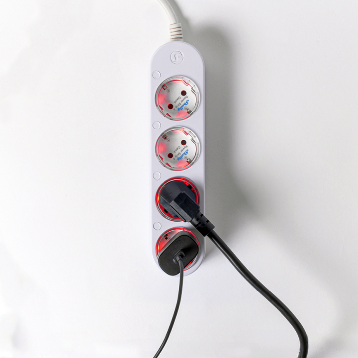 Shelly – Plug & Play Power Strip 4 Gen4 – Smarte Steckdosenleiste – 4x 12A – Messfunktion – WLAN – Zigbee – Matter – BT – weiß – Produktansicht 8