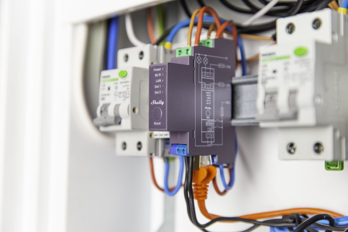 Shelly Pro 2 – Relais – max. 25A – 2 Phasen – 2 Kanäle – WLAN – LAN – BT – Produktansicht 5